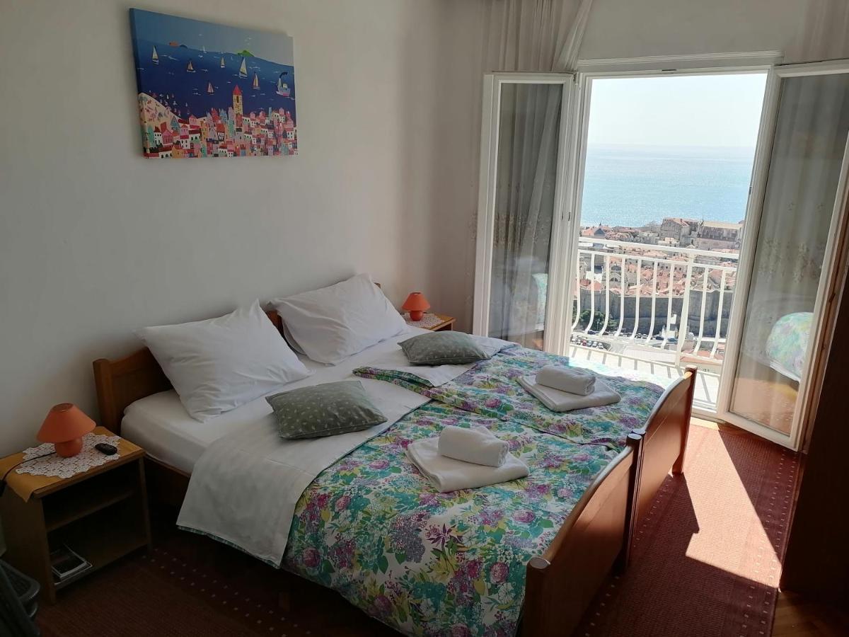Blaise Bed & Breakfast *